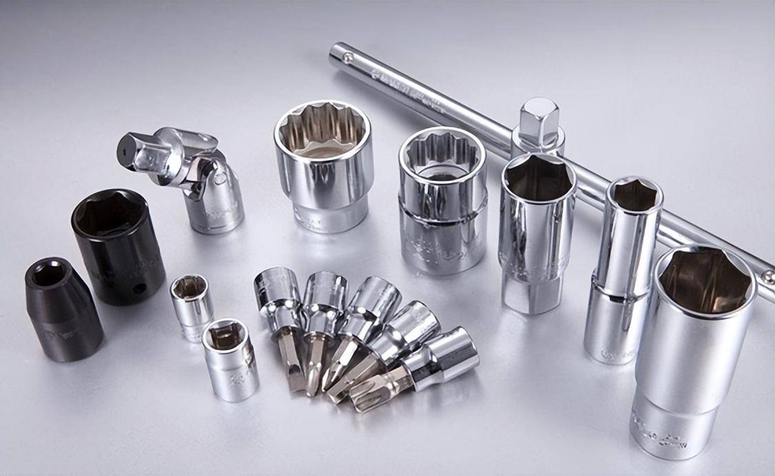 五金塑膠制品行業 借力互聯網與智能制造，開啟發展新天地